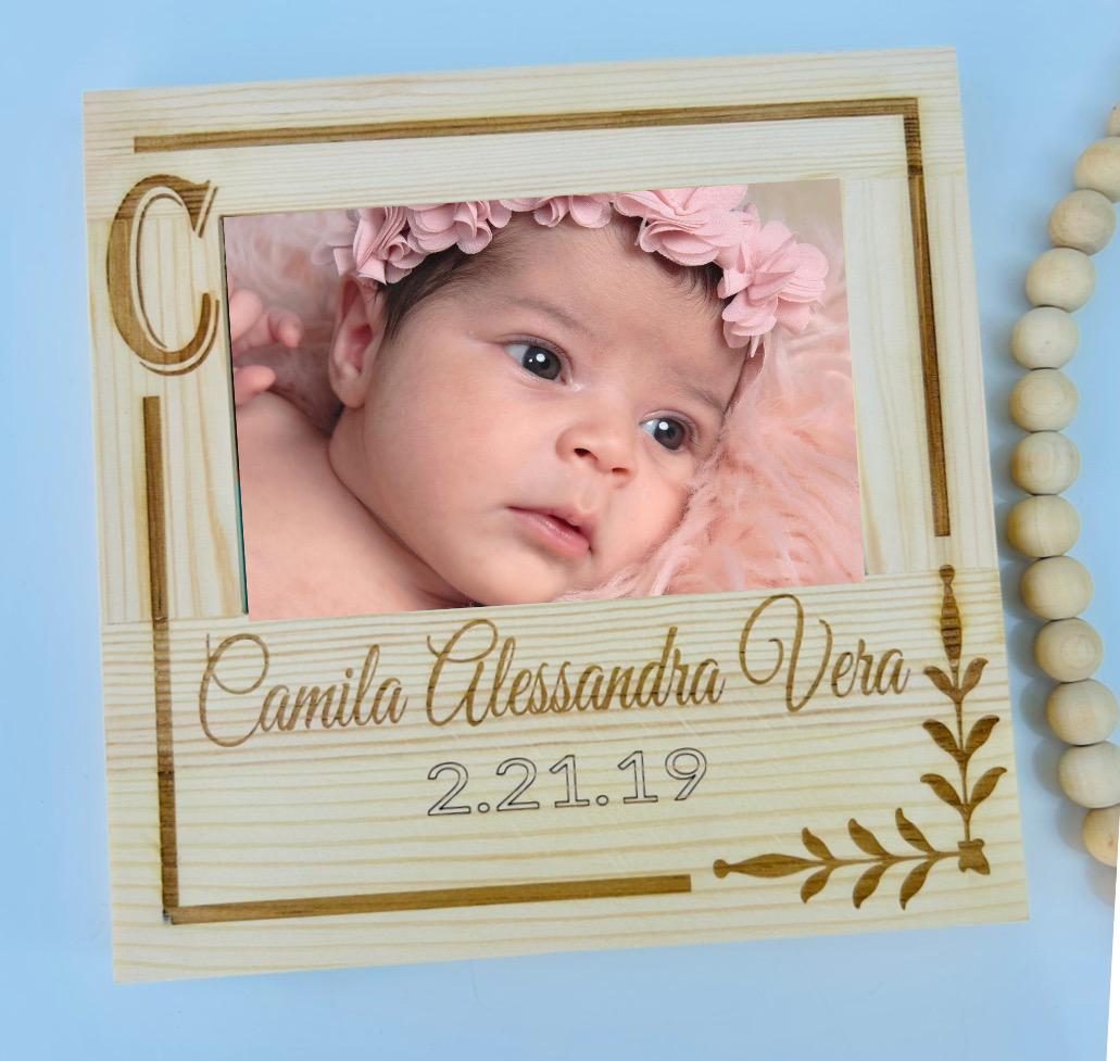 Laser engraved personalized wooden baby photo frame 6x4